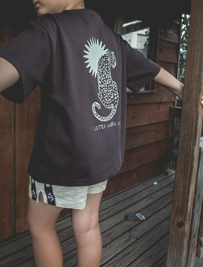 BIG DREAMS LIVE UNDER BIG SKIES | Kids Oversized tee