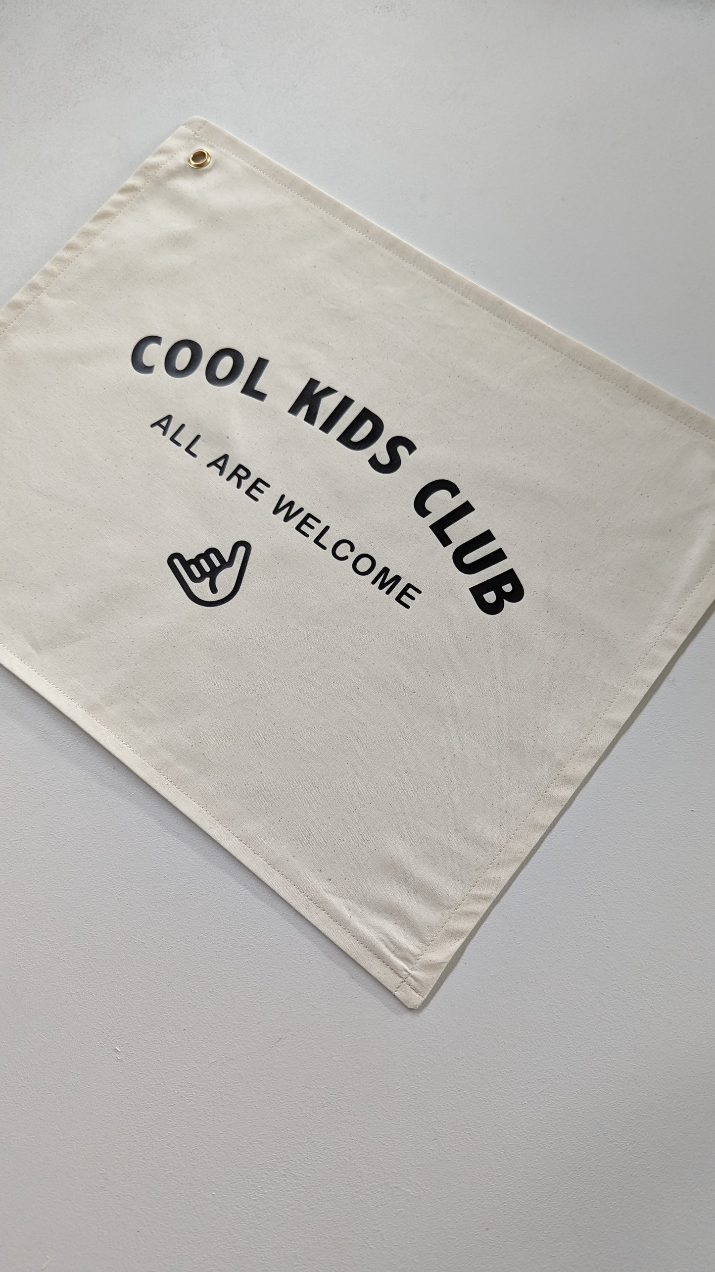 COOL KIDS - WALL BANNER DECOR